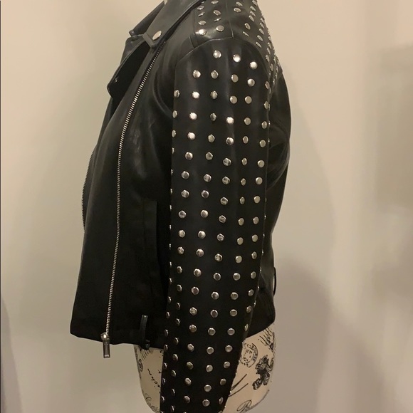 Black leather zip up jacket with silver buttons - Picture 3 of 6